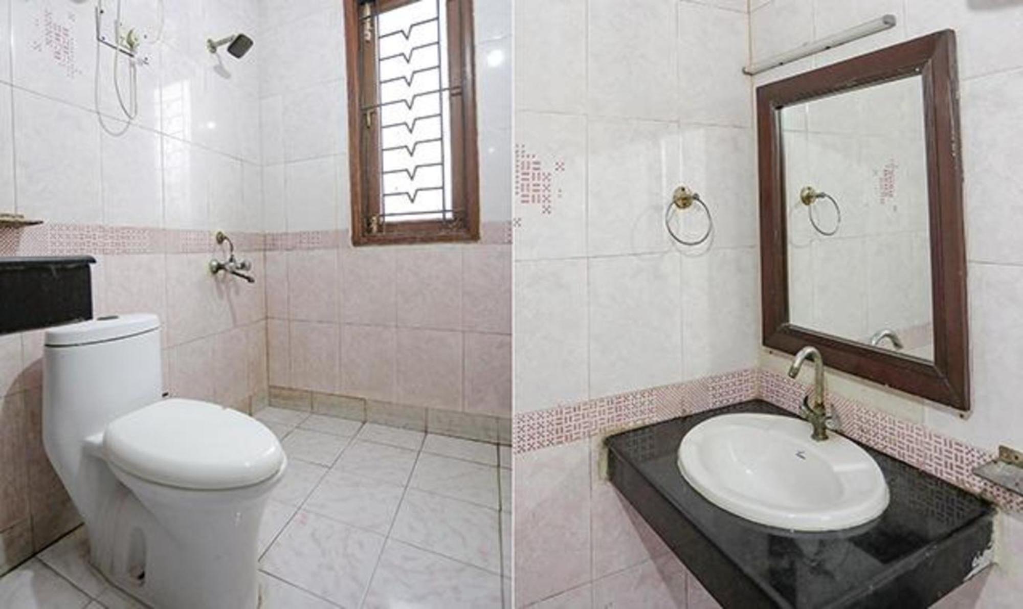Fabexpress Ap International Hotel Noida Bagian luar foto